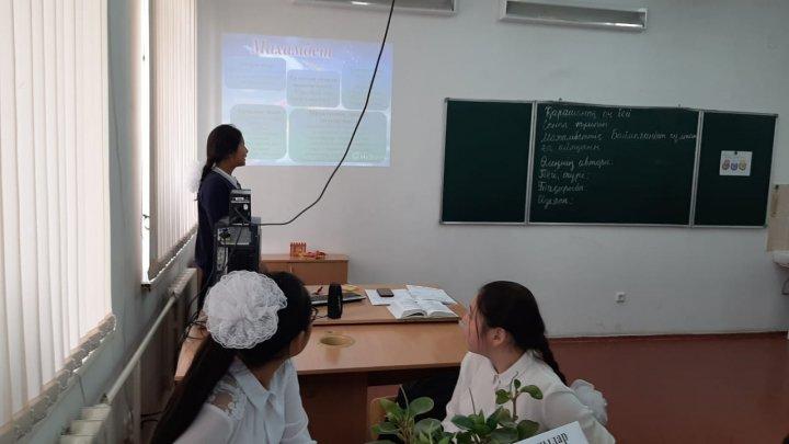 15 -Қарашада  9 сынып қазақ әдебиетінен " Махамбеттің Баймағамбет  сұлтанға айтқаны" тақырыбында ашық сабақ  өтті. Пән муғалімі   Елібекова.Г.