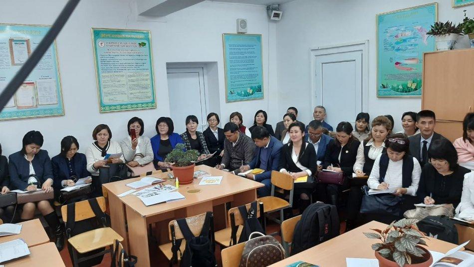 " Тарих пәнің оқытуға  белсенді  әдістері  қолданудың  тиімділігі "   тақырыбы  бойынша   тарих пәні  мұғалімдеріне арналған  семинар практикум өтті.