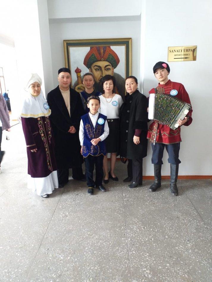 " Абайдың қара  сөздері - өнеге көздері "