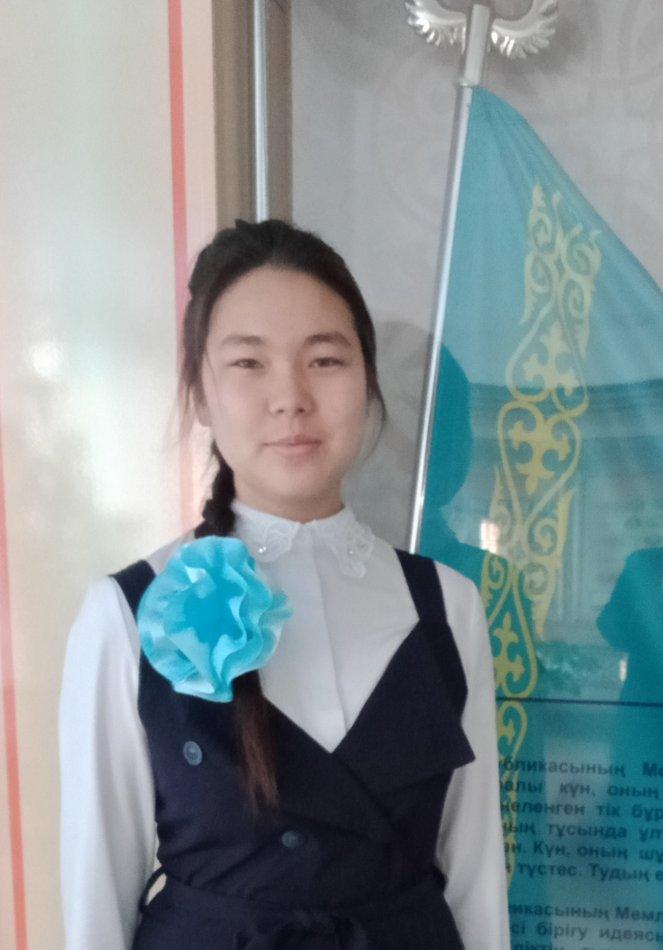 №34 М.Смағулов орта мектебінің " Балалардың өкілдіктерінің " төрайымы Төлеген Маржан 11- сынып окушысы