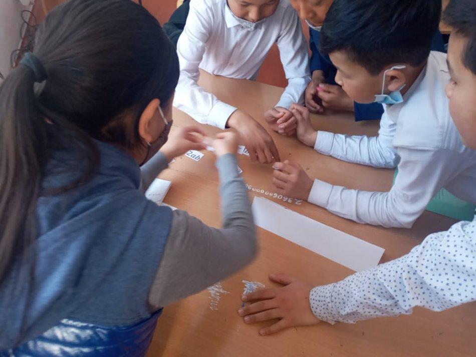 №34 М.Смағұлов атындағы  орта мектебінде 25 Қаңтарда   - 25 ақпаңға дейін жаратылыстану бағытында апталық өтуде .