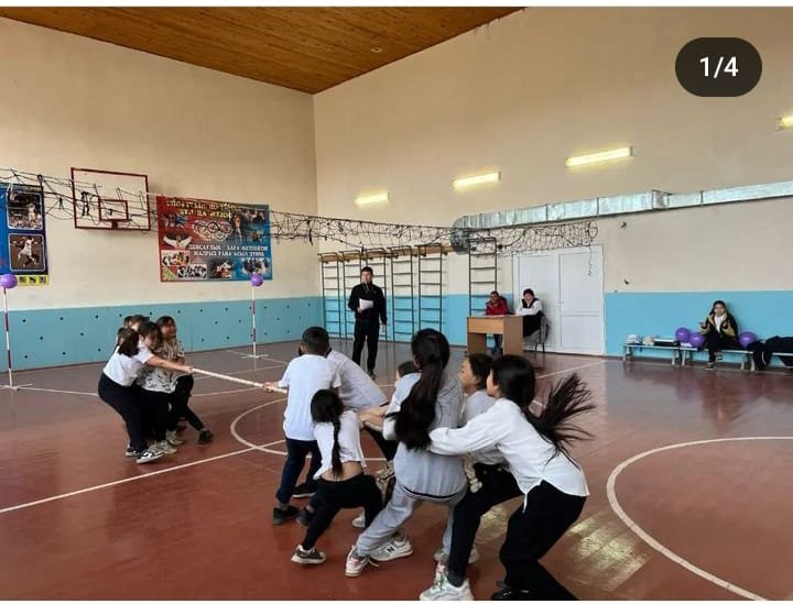 " Жас ұлан ", " Жасқырандықтармен " " Дені сау - еліміздің болашағы " тақырыбында түрлі спорттық ойын түрлері  өткізілді.