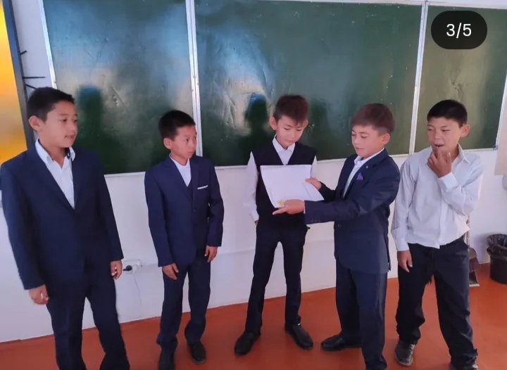 №34 М.Смағұлов атындағы орта мектебінде өткен сынып сағатында окушылар  тілдің күші мен әсері туралы терең ой қозғады.